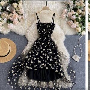 کد ۹۶۲۲ - تونیک بابونه توری همراه با کش مو و هدبند  